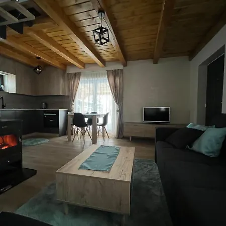 Ema Villa *